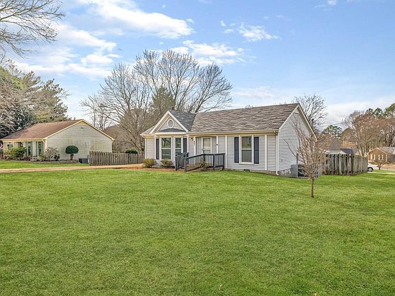 4th image of 601 Belinda Pkwy