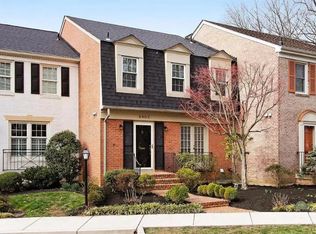 6402 Eastleigh Ct, Springfield, VA 22152