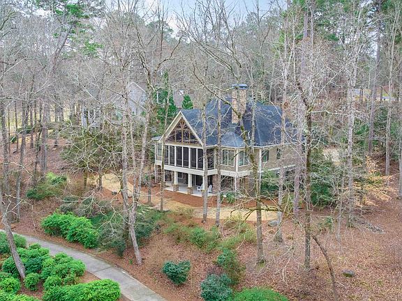 2nd image of 1121 Crackers Neck Rd