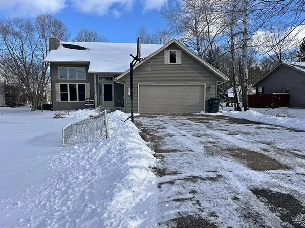 2511 South APPLE AVENUE, Marshfield, WI 54449