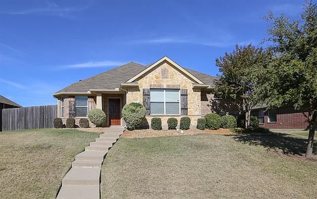 1st image of 219 Rockbrook Dr