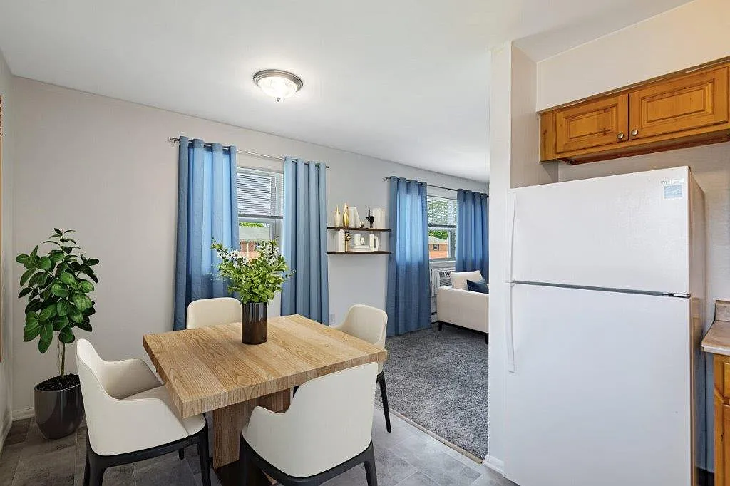 Glen Ellen Apartment Homes — Photo 3