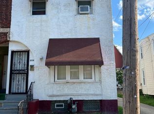 208 Walnut St, Darby, PA 19023