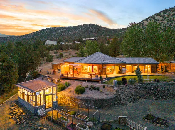 7884 SE Davis Way, Prineville, OR 97754