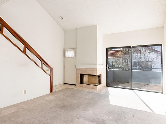 2nd image of 1159 Tivoli Ln Unit 86