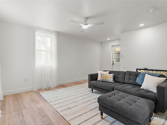 3rd image of 58 Sterling St