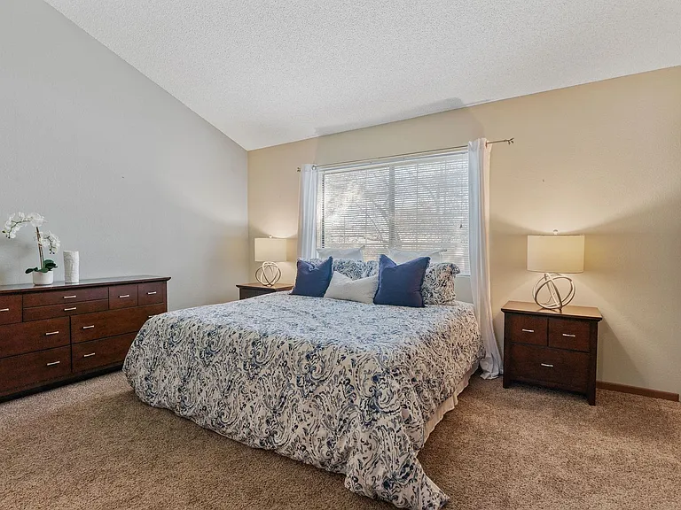 Woodlane Place Townhomes — Photo 18