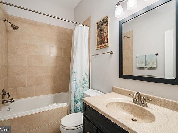 5th image of 1427 Clifton St NW APT 4