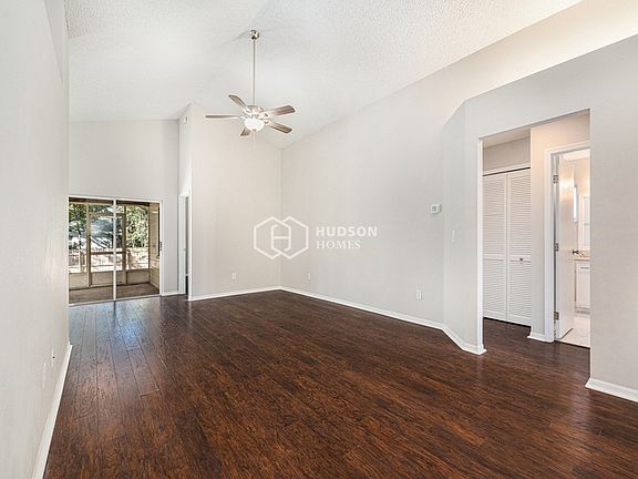 4th image of 1815 Sawhorse Ct