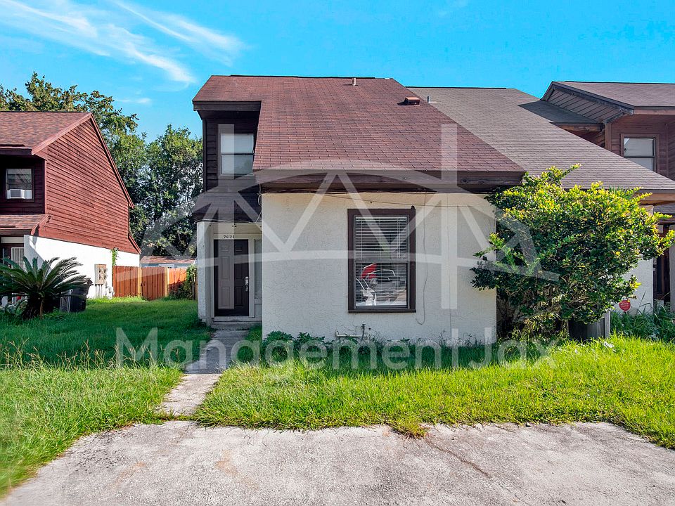 1st image of 7621 Melissa Ct N