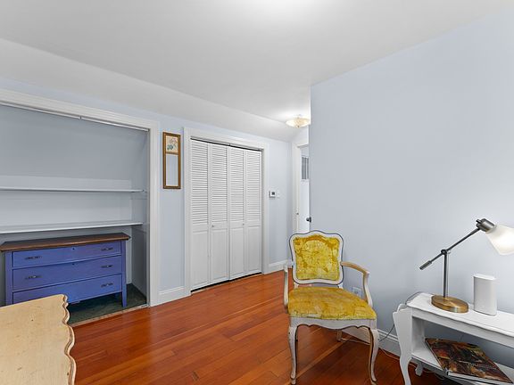 4th image of 4010 Coolidge Ave #A