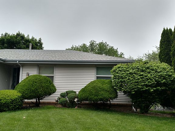 3rd image of 6204 N 108th Avenue Cir