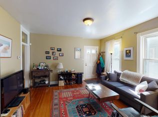 27 Pleasant St #1, Cambridge, MA 02139