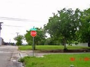 1129 May St, Fort Worth, TX 76104