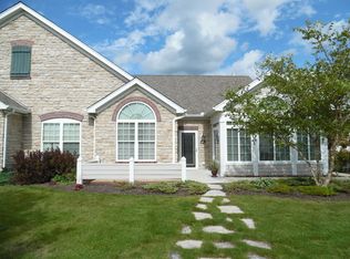 647 Schumann St, Woodstock, IL 60098