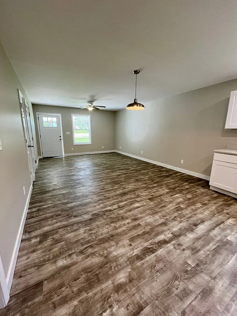 3 Bed | 2 Bath | 1 Car Garage — Photo 4
