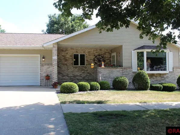 316 E 4th St, Blue Earth, MN 56013
