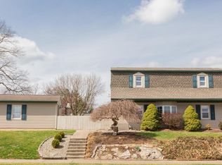 45 Plum St, Lititz, PA 17543