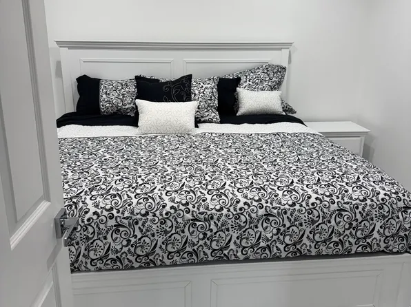 2205A E 2nd St, Long Beach, CA 90803