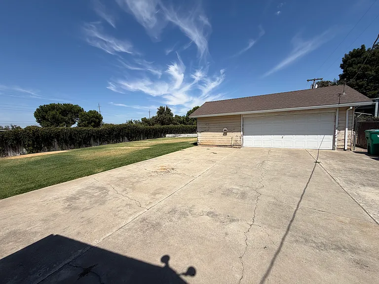 4242 N Overhiser Rd — Photo 10