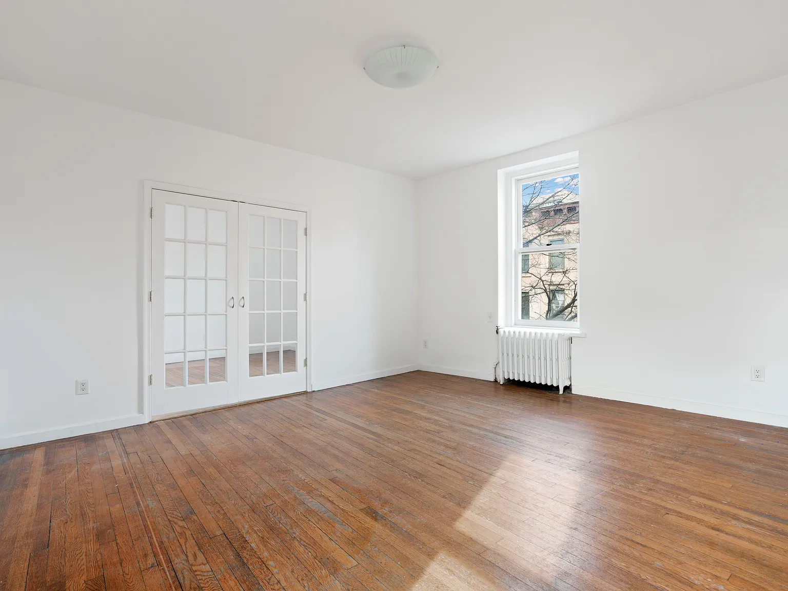 236 Sixth Avenue — Photo 3