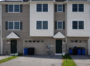 740 Kentwell Dr, York, PA 17406