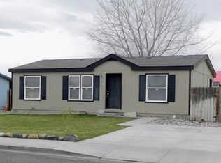 316 N Cedar Ave, Pasco, WA 99301