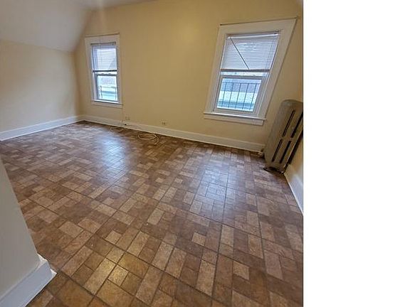 3rd image of 310 Union Ave #C