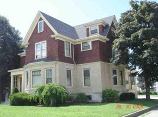 148 Cottage St APT 1, Pawtucket, RI 02860