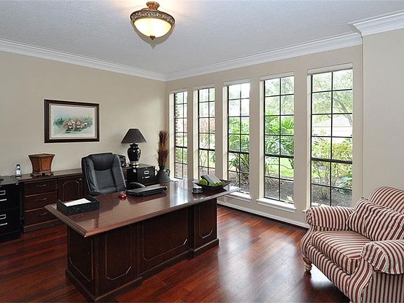3rd image of 5427 Beaver Lodge Dr