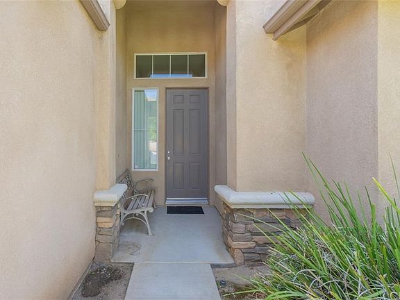 4th image of 14741 White Mountain Way