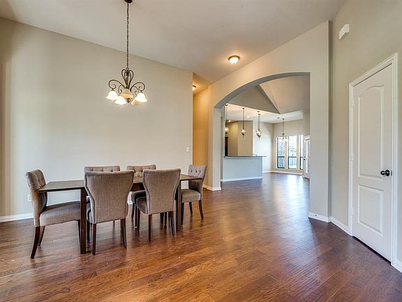 5th image of 115 Woodland Dr