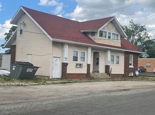 515 E Vine St #A, Springfield, IL 62703