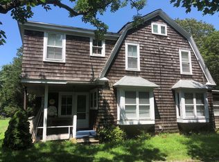 431 Magee St, Southampton, NY 11968