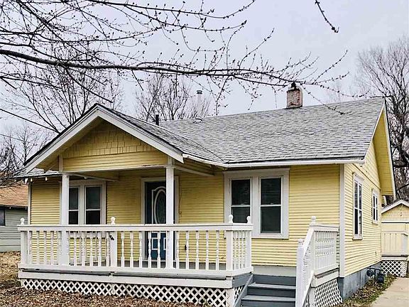 2nd image of 712 W Linden Ave