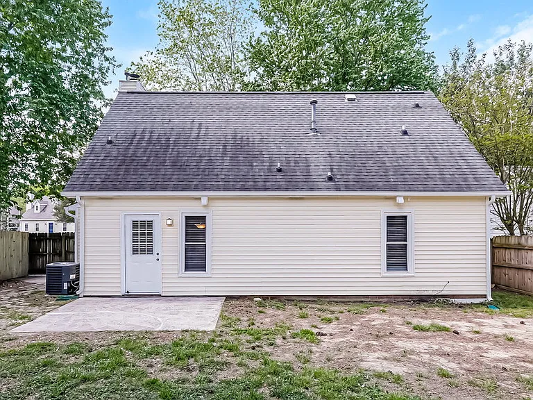 3522 Fortis Ln — Photo 16