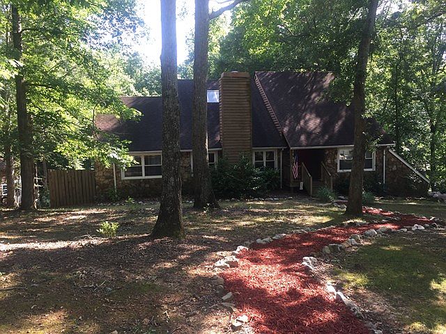 1st image of 210 S Briarcliff Dr
