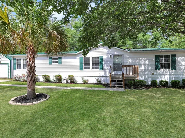 1032 Palm Dr., Conway, SC 29526