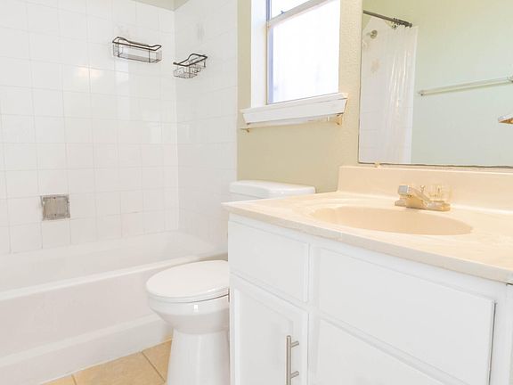 4th image of 12056 Bellows Ct