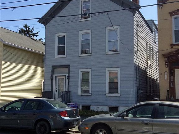 2nd image of 119 Hudson Ave
