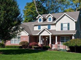 14016 Sourwood Ln, Carmel, IN 46033