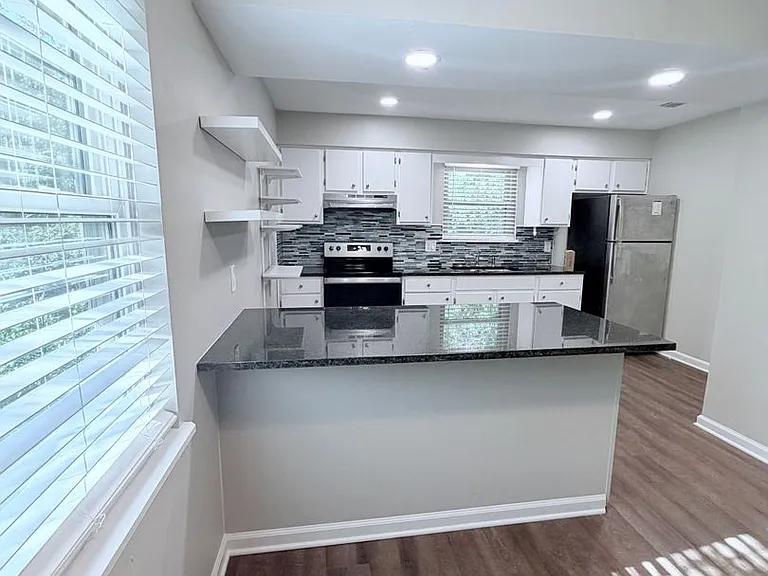 2311 Old Saint Augustine Rd — Photo 5