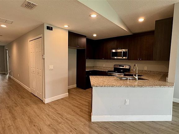 2nd image of 5 N HART BOULEVARD