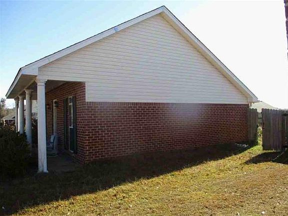 4th image of 129 Beechwood Cir