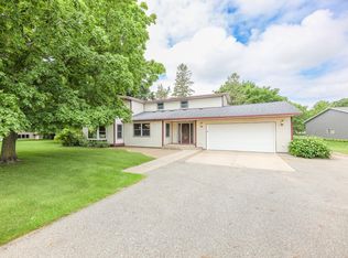 632 Pleasant View Dr NW, Alexandria, MN 56308