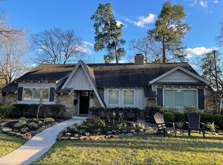 1827 Bethlehem St, Houston, TX 77018