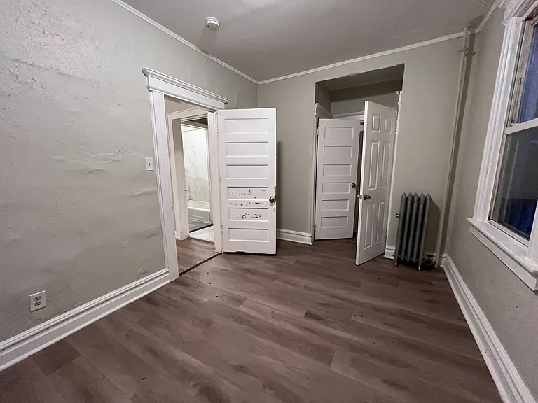 115 Seymour Ave #1 — Photo 9