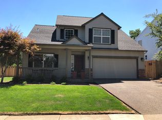 23726 SW Redfern Dr, Sherwood, OR 97140