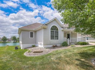 11217 Hamilton Dr, Peculiar, MO 64078
