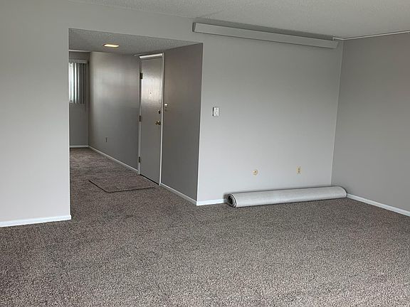 5th image of 2932 Lake Shore Dr Unit D